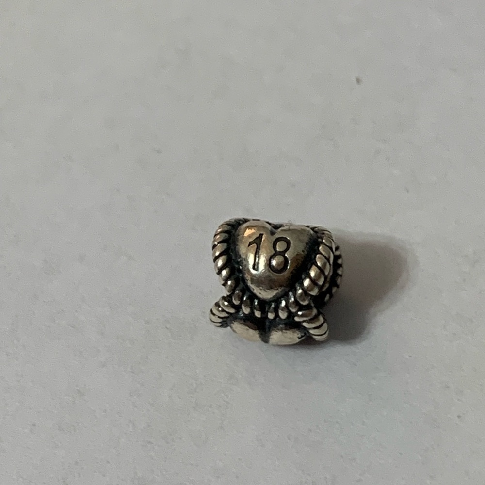 Pandora silver 18 heart charm ALE